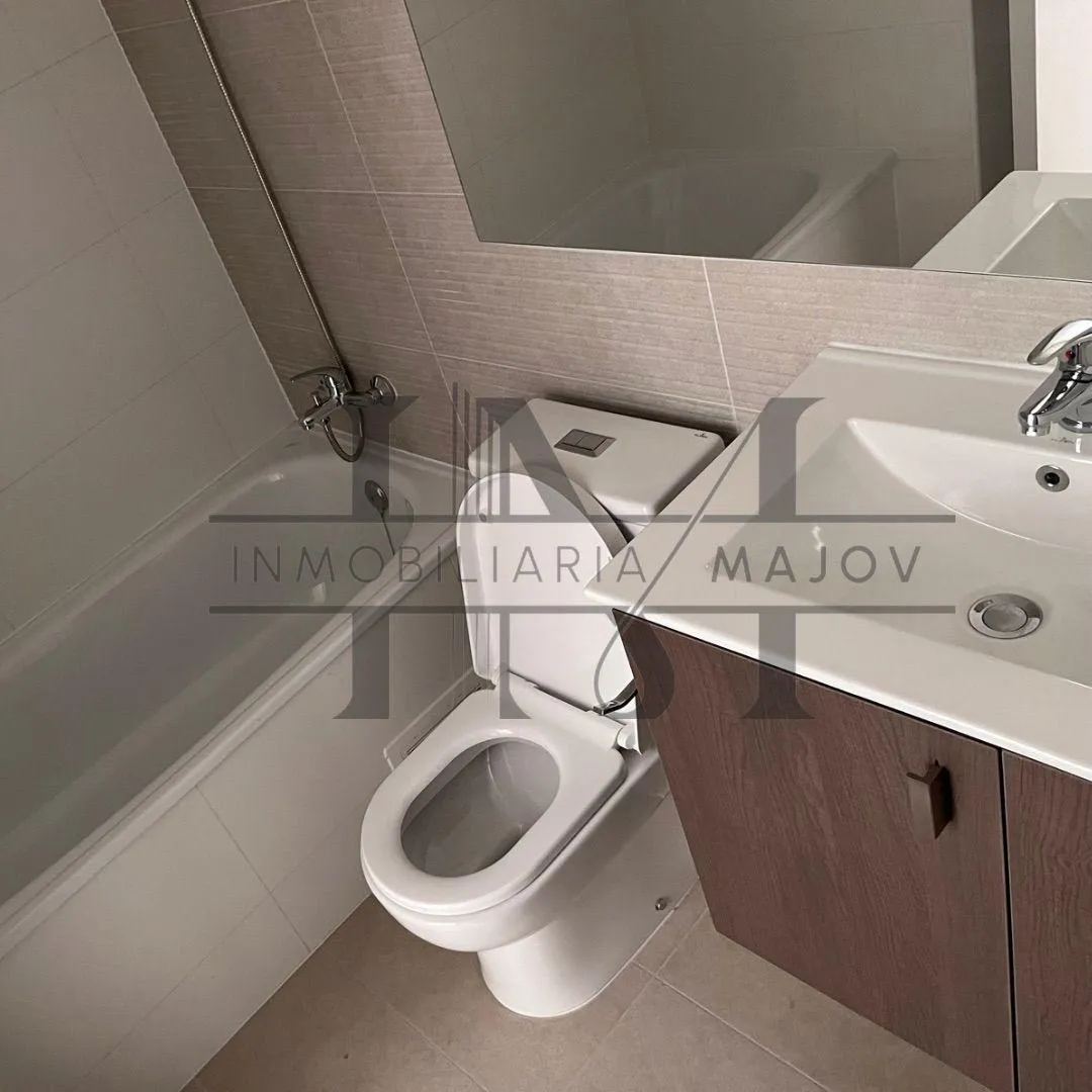 Imagen 5 de 12 de Venta Departamento De 1d1b En Hermoso Edificio