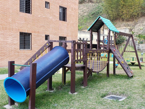 Imagen 27 de 29 de Colinas De La Tahona 04143057302 Instagram:@inmuebleslosnaranjos 04142695974