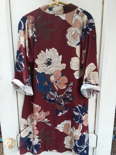 Imagen 4 de 5 de Vestido Burdeo Marca Italiana Talla M