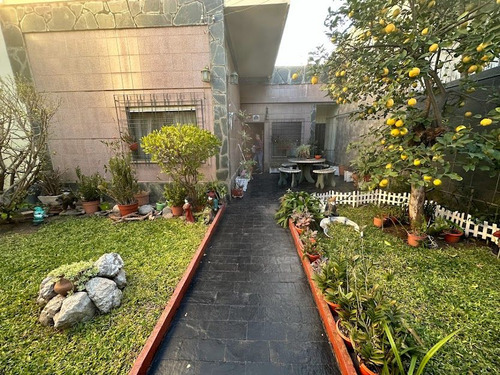 Venta Casa 3 Dormitorios Floresta