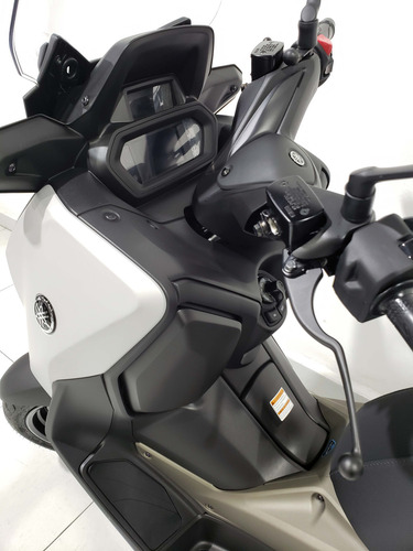 Yamaha Xmax 250 Connected Abs 2025 Cinza
