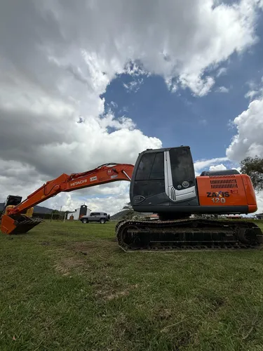 Excavadora Hitachi Zaxis 120-3 Modelo 2015