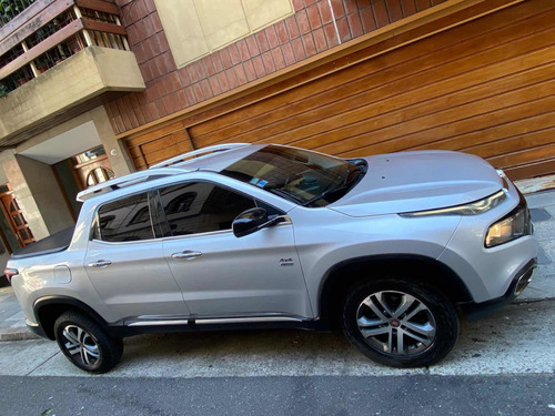 Fiat Toro 2.0 Volcano 4x4 At 2016