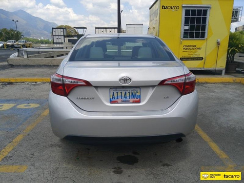 Toyota Corolla Le- Automático