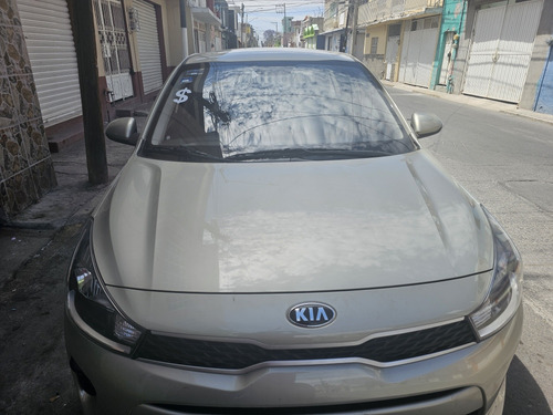 Kia Rio 1.6 Ex Sedan Mt