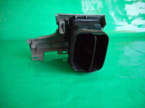 Difusor Lateral Izquierdo De Tablero Corolla Modelo 10-11 (Usado)