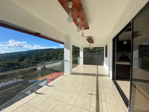Imagen 17 de 23 de Casa Naranjo For Sale