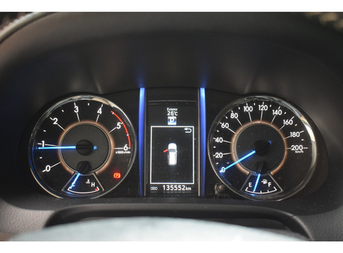 Toyota Hilux SW4 2.8 SRX 4X4 7 LUGARES 16V TURBO INTERCOOLER DIESEL 4P AUTOMÁTICO