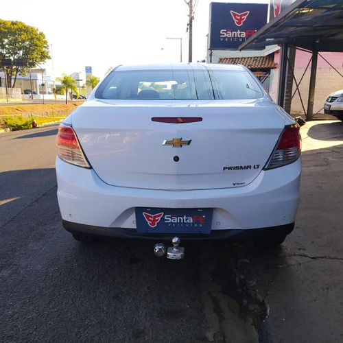 Imagem 3 de 9 de Chevrolet Prisma Sed. Lt 1.0 8v Flexpower 4p