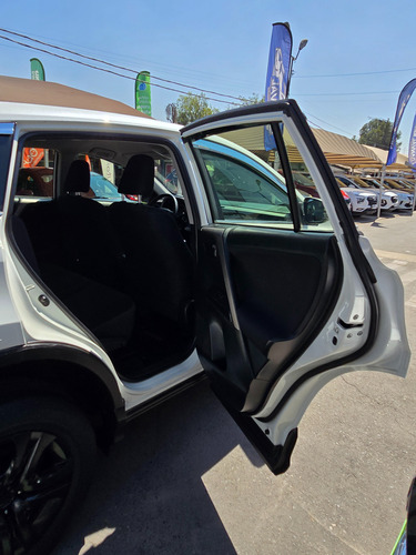 Toyota RAV4 Super Lujo 4x2 732ph2