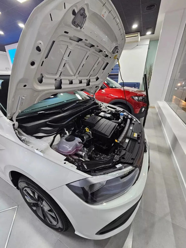 Volkswagen Polo 1.6 Msi Track