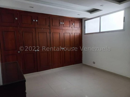 Imagen 16 de 29 de Hermosa Casa Unifamiliar, Moderna, Con Cocina Semiequipada En Trigal Norte, Pisos De Porcelanato, Area De Bar Con Aire Splitt Que Abarca Para La Sala Patio Confortable, Ubicada En Calle Cerrada