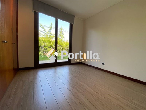 Departamento En Arriendo Ubicado En Estoril