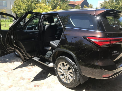 Toyota Sw4 Srx 2,8 At 204cv 7 Asientos