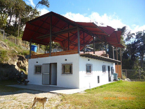 Casa + Terreno En La Colonia Tovar (la Capilla)