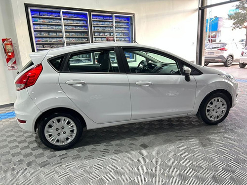 Ford Fiesta Kinetic Design 1.6 S 120cv 2015