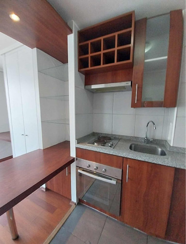 Arriendo Home Studio Av Matta/vicuña Mackenna Con Balcón