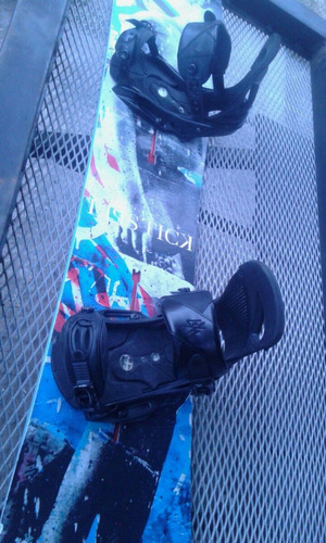 Imagen 5 de 6 de Burton Tabla + Fijaciones + Botas