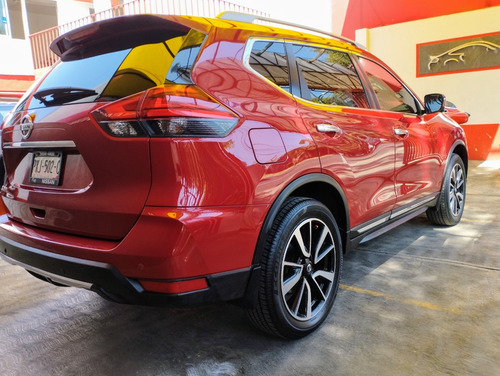 Nissan X-Trail 2.5 Exclusive 2 Row Cvt