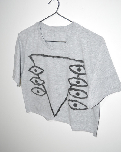 Imagen 2 de 6 de Croptop Lilith Evangelion Anime Gris Melange Caustico