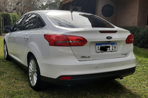 Imagen 5 de 15 de Ford Focus Titanium