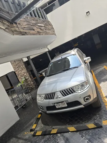 Mitsubishi Montero Limited Piel Qc 7 Pasajeros 4x4 At