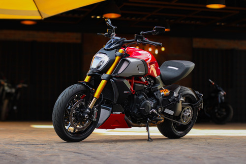 Ducati Diavel 1260 S 2023 Exclusiva