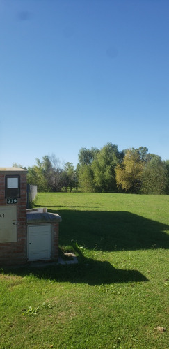 El Mejor Lote Terreno Al Arroyo En Santa Elena - Pilar Del Este