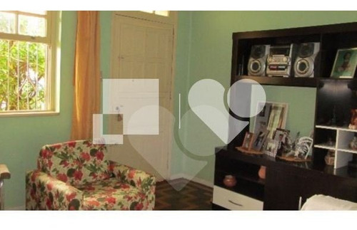Apartamento Térreo Com 3 Dormitórios Vaga Para 4 C - 28-im412517