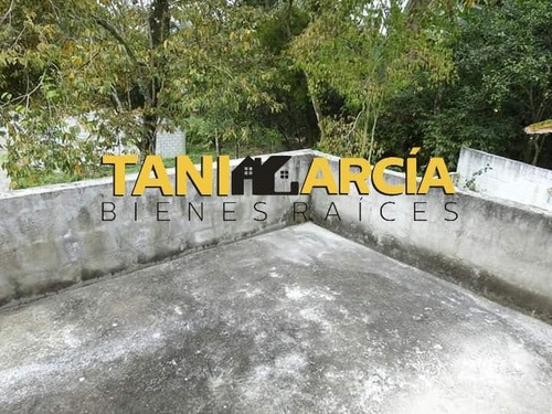 Imagen 10 de 11 de Casa Con Jardin Estilo Campestre Fortin