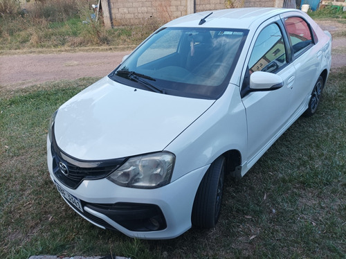 Toyota Etios 1.5 Sedan Xls