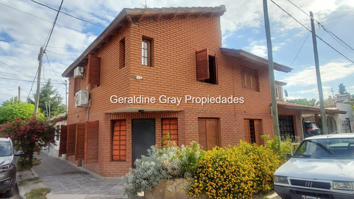 Casa En Venta De 3 Dormitorios En Villa Farrell