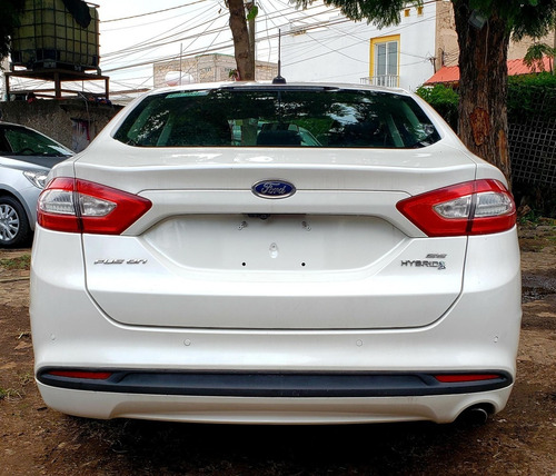 Ford Fusion 2.5 Se Híbrido Mt