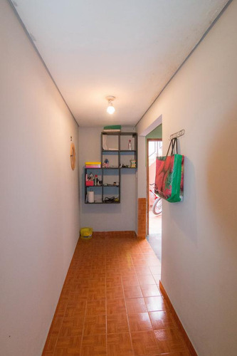 Ph En Venta - 3 Dormitorios 1 Baño - 69mts2 Cubiertos - Lomas Del Mirador