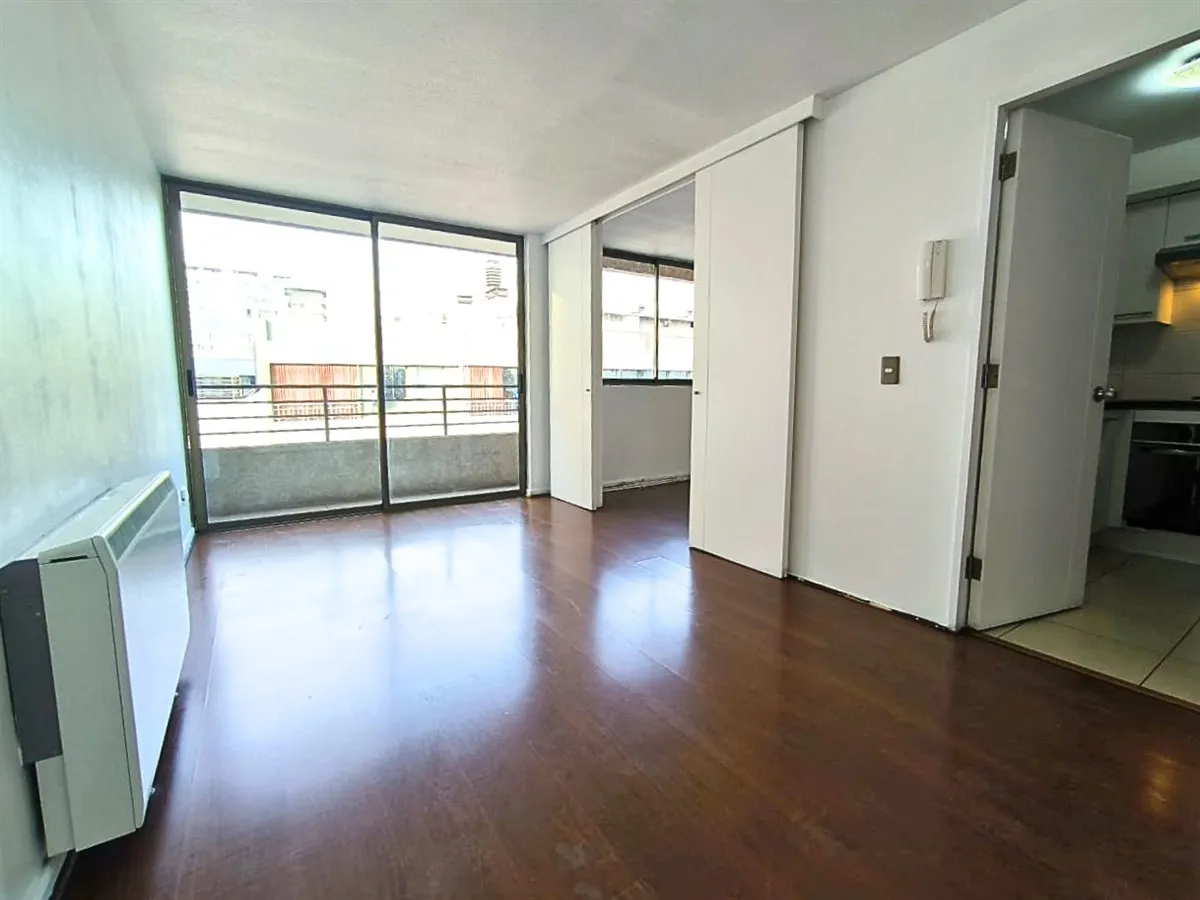 Imagen 4 de 16 de Departamento En Arriendo De 1 Dorm. En Santiago