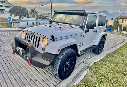 Jeep Wrangler 3.6 3p Sahara V6 4x4 At