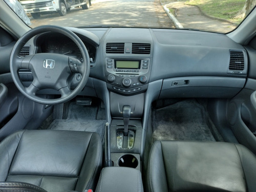 Honda Accord 2.0 Lx 4p
