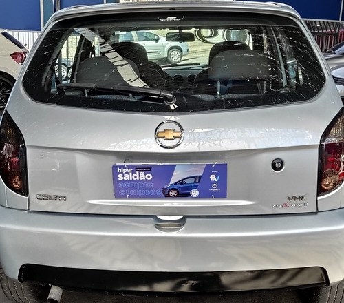 Imagem 5 de 10 de Chevrolet Celta 2009 1.0 Spirit Flex Power 5p 77 Hp