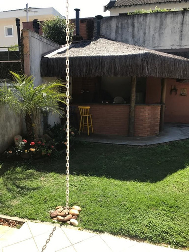Casa No Alphaville Residencial 02 À Venda | 4 Dormitórios | 2 Suítes | Quintal Gramado | Forno De Pizza - Cnc1461