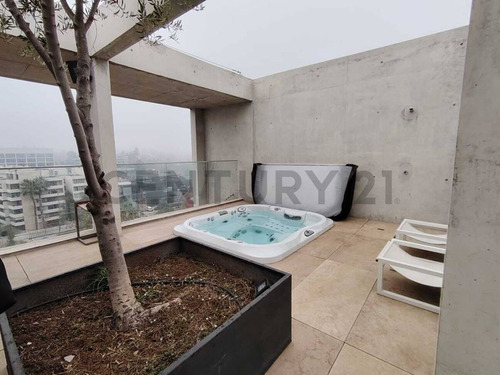 Comodo Departamento En Arriendo En Av. La Dehesa