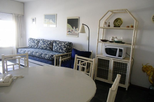 Venta De Apartamento Monoambiente En Península