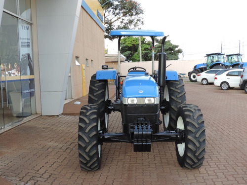 Imagem 2 de 5 de Trator New Holland - Tt 3840 - 60cv - 4x4 - 2018 - 1.941 Hrs