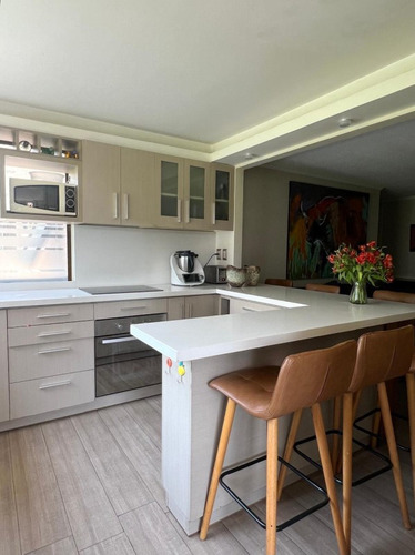 Depa En Las Condes: 3 Privados, 3 Baños