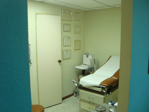 Imagen 10 de 11 de Se Vende Consultorio Medico Guatire Edo Miranda