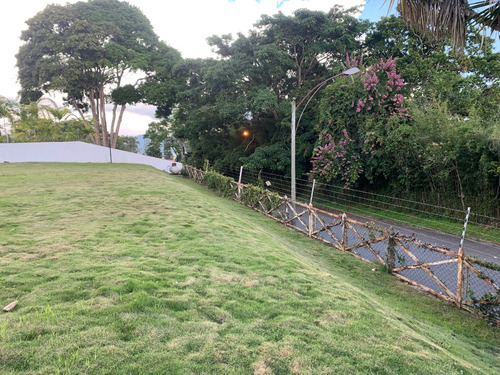 Excelente Casa En Venta En La Lagunita