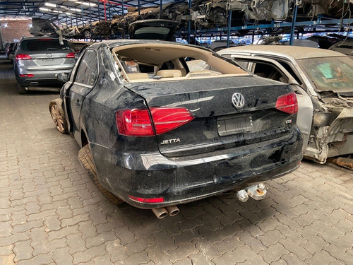 Imagem 5 de 5 de Sucata Volkswagen Jetta 2.0 2015/2016 Gasolina 211cvs