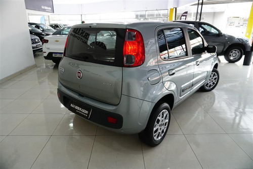 Fiat Uno 1.0 EVO VIVACE 8V FLEX 4P MANUAL