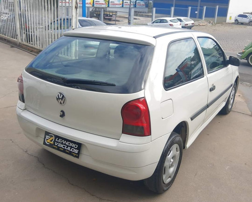 Imagem 13 de 15 de Volkswagen Gol 2012 1.0 Total Flex 3p
