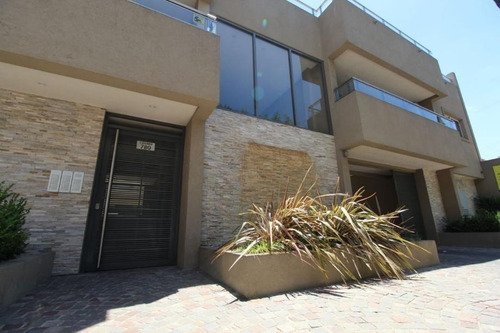 Imagen 2 de 14 de Departamento De 3 Ambientes En Venta - Ramos Mejia Norte