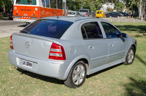 Chevrolet Astra